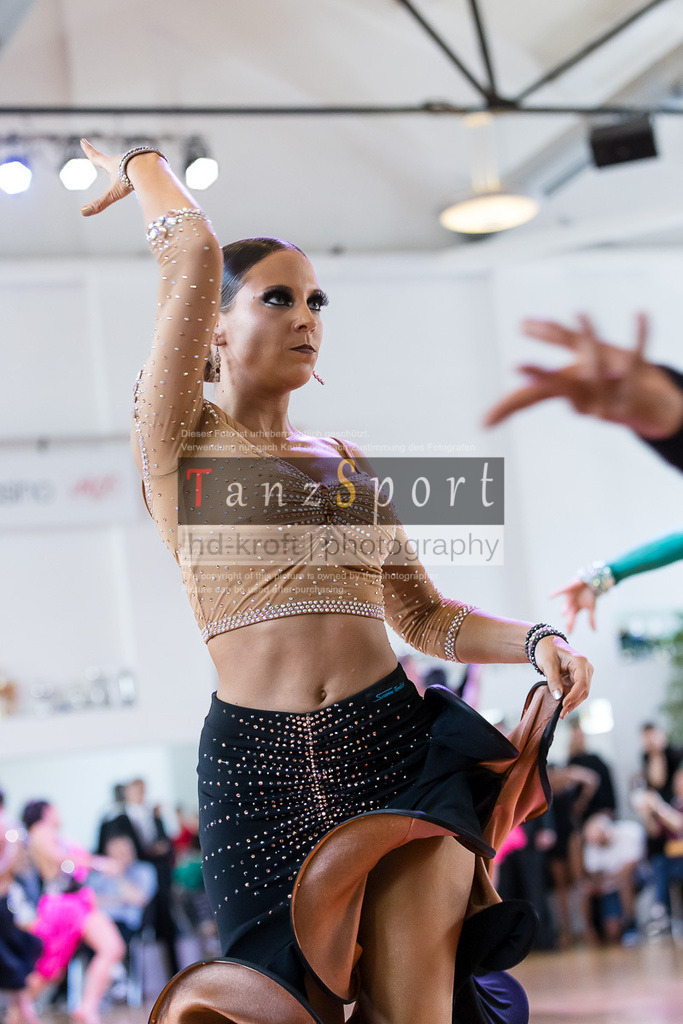 20240616_D-Cup-HGR-Latein_3341 | Tanzsportbilder, Standardtanz, Lateintanz, WDSF, DTV, LTVB, dancecomp, goc, hessen tanzt, blaues band der spree, walzer, tango, wiener walzer, slowfox, quickstepp, samba, rumba, cha-cha-cha, paso doble. jive, hd-kroft photography, turniertanzsport