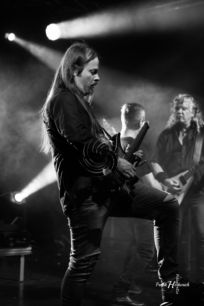 Legend | Legend , Meet the Heat in Höpfingen - Realisiert mit Pictrs.com