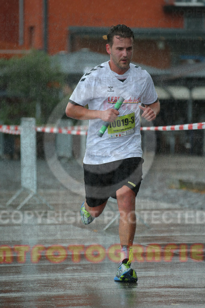 220917_1531_EX1_5785 | Sportfotografie im Rhein-Sieg Kreis, Köln, Bonn, NRW, Rheinland Pfalz, Hessen, etc. Unser Tätigkeitsfeld umfasst den Laufsport vom Volkslauf über den Marathon, Duathlon, Triathon bis zum Ultralauf wie Kölnpfad Ultra oder Schindertrail.
