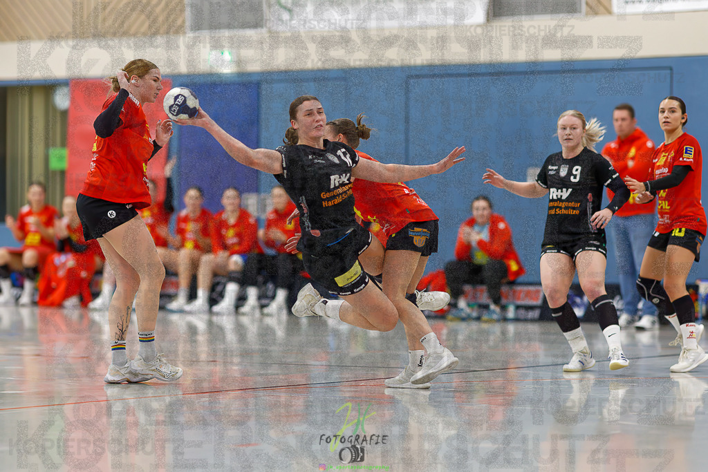 Frauen Regionalliga (HHV); HSG Wettenberg - HSG Twistetal | Frauen Regionalliga (HHV); HSG Wettenberg - HSG Twistetal am 08.11.2025 in Launsbach (Wettenberg) (Halle GS Launsbach (Wettenberg))Photo © 2025 - Jörg Heinrich - Realisiert mit Pictrs.com