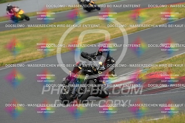 2025_09_01_PBK_41360 | Sportfotografie; SlowMotion; Video; Rennstrecke; Hafeneger; RSE; Speer; Trackday; Motorsportarena; Hockenheimring; Brno; Most; Barcelona; Valencia, Benny; Kaetzmer;