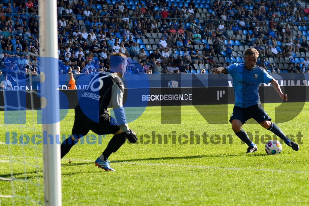  09.09.2023 - 
 | Christian Schnaubelt / Bochumer Nachrichtendienst (BOND) - 175 Jahre VfL Legendenspiell: VfL Bochum 1848 vs. Stadtauswahl  - Realisiert mit Pictrs.com