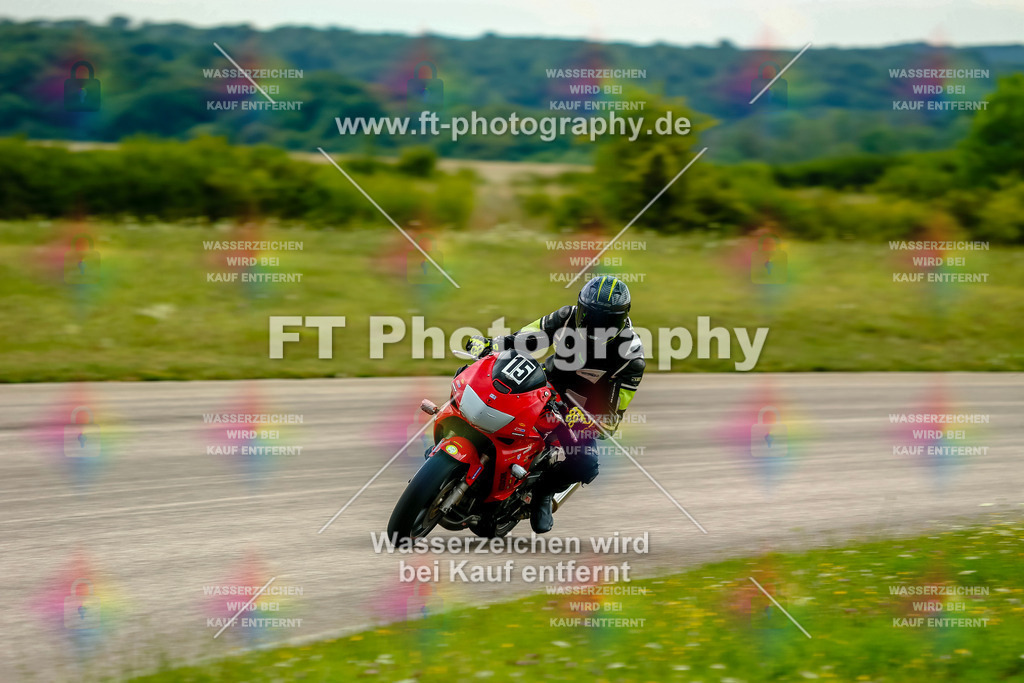 Chambley Juli-3248 | Hier findet Ihr Bilder von Touristenfahrten auf der Nürburgring Nordschleife oder von anderen Veranstaltungen die ich besucht habe. Viel Spass beim Durch Schauen 