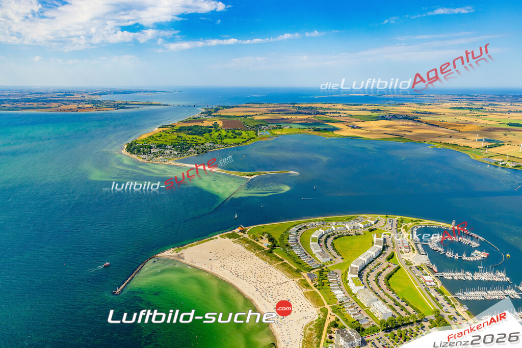 Luftaufnahme Wulfen Fehmarn - Die Luftaufnahme wurde 2025 vom UL-Flugzeug heraus erstellt ( ohne Drohne ) - Hochauflösende Luftaufnahme - für professionelle Ausdrucke geeignet. Die Geschenkidee !Mit Lizenz und Bildrechte bestellbar