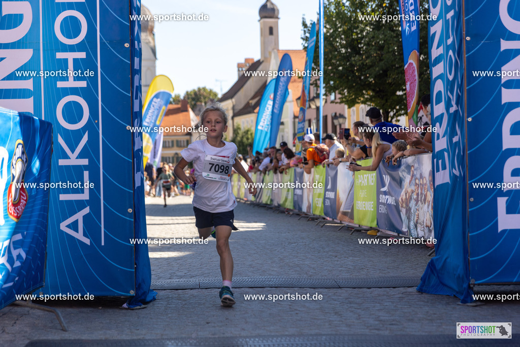 VJ__3271 | Stadtlauf Erding 2025 #stadtlauferding #erdingstadtlauf #stadtlauf_erding #laufmotivation #trisporterding #yourpictrs #sportshot_your_pictrs