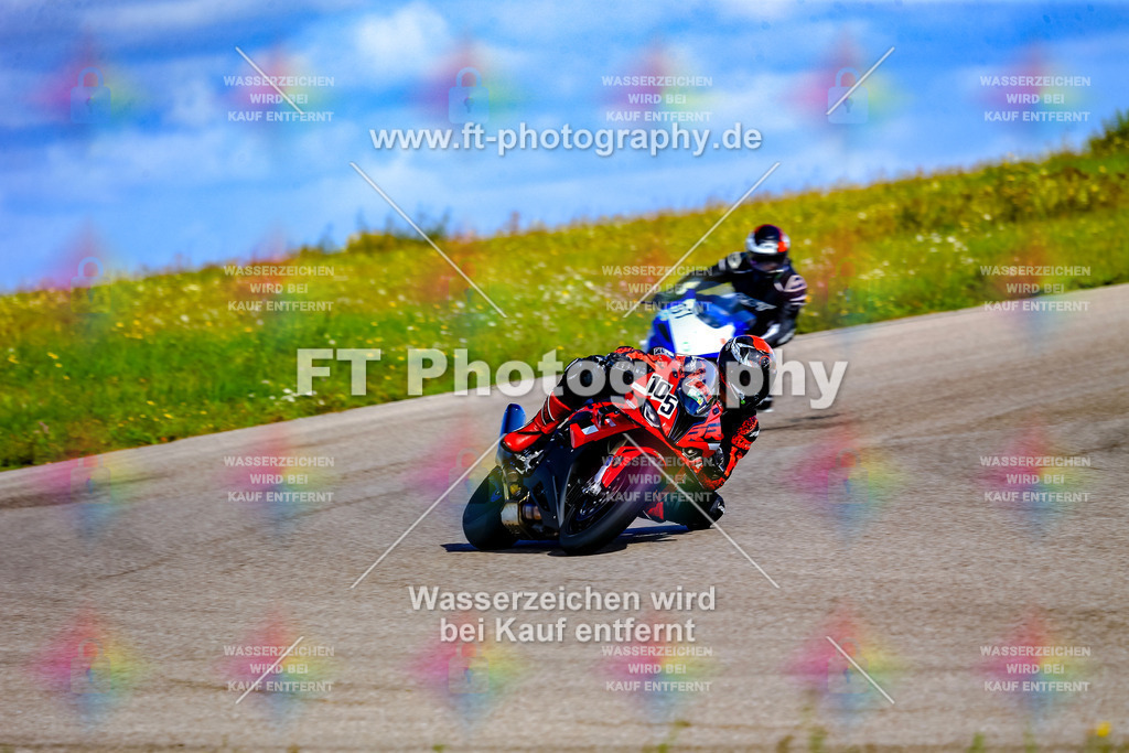 _OUR5265 | Hier findet Ihr Bilder von Touristenfahrten auf der Nürburgring Nordschleife oder von anderen Veranstaltungen die ich besucht habe. Viel Spass beim Durch Schauen 