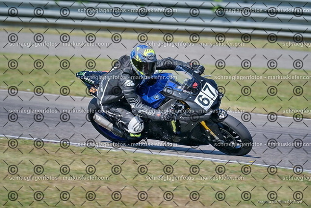 26BT02-0059 | markuskiefer.com - Realisiert mit Pictrs.com