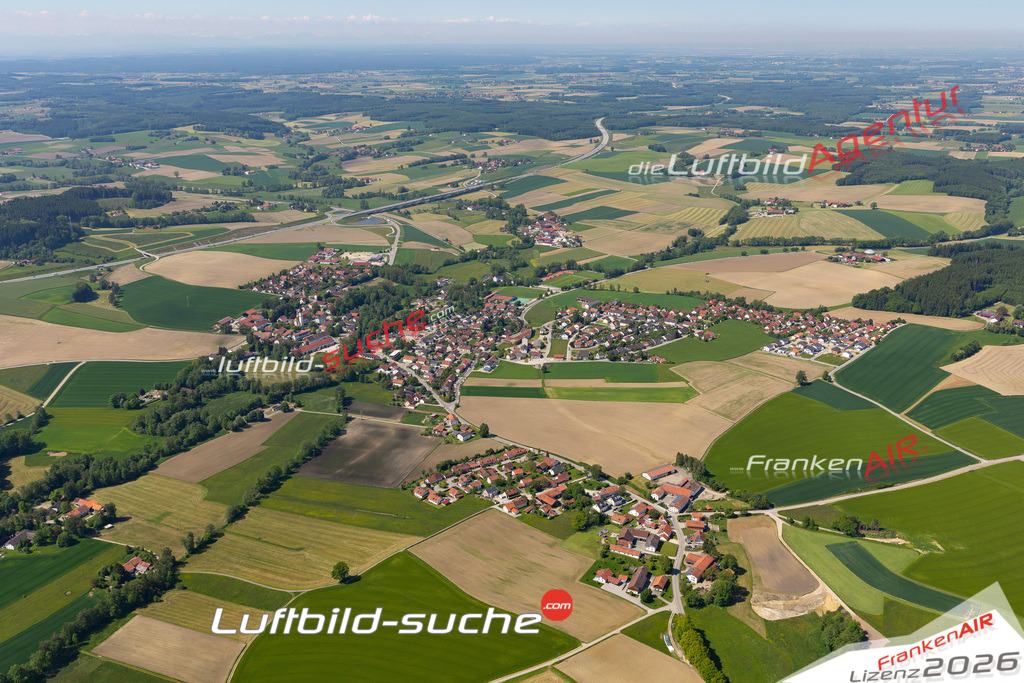 Die Luftaufnahme Brandlengdorf - Lengdorf wurde 2021 mittels Flugzeug (keine Drohne) erstellt. Hohe Auflösung -für große Poster und Wandbilder geeignet!