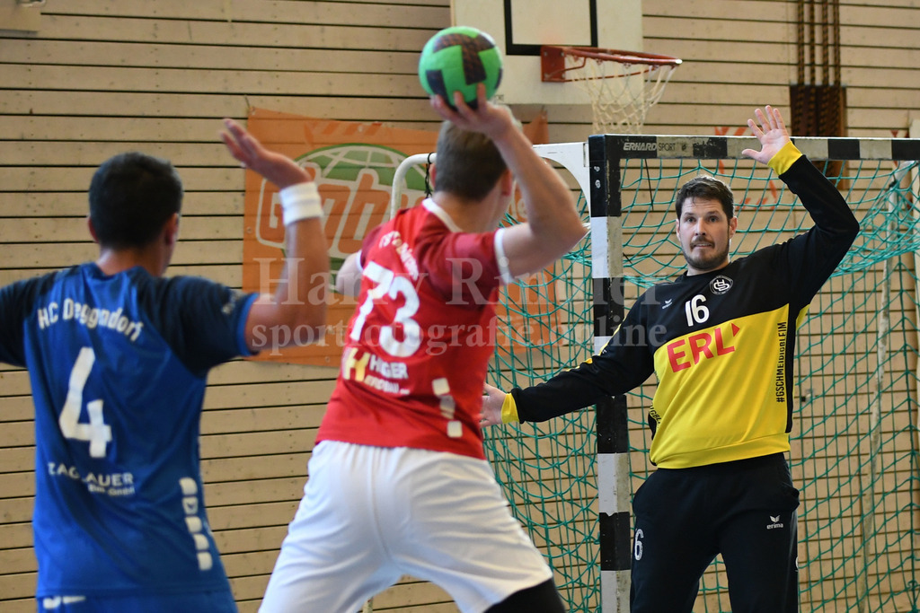 HC Deggendorf : TSV Taufkirchen/Vils | Dennis  Eberhardt (HC Deggendorf  #16)  - Realisiert mit Pictrs.com