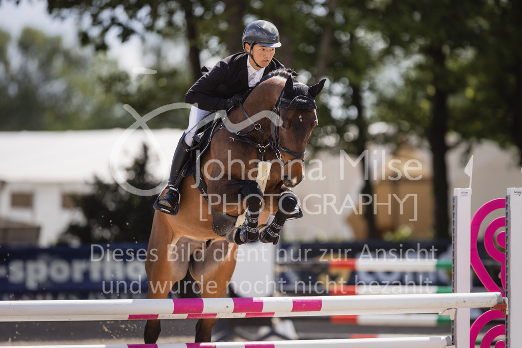 230516_Mühlen_03SprPf-A-341 | Deine schönsten Turniermomente als professionelle Fotos! Entdecke hochwertige Pferdesport-Fotografie im Online-Shop. Jetzt Fotos finden & bestellen!