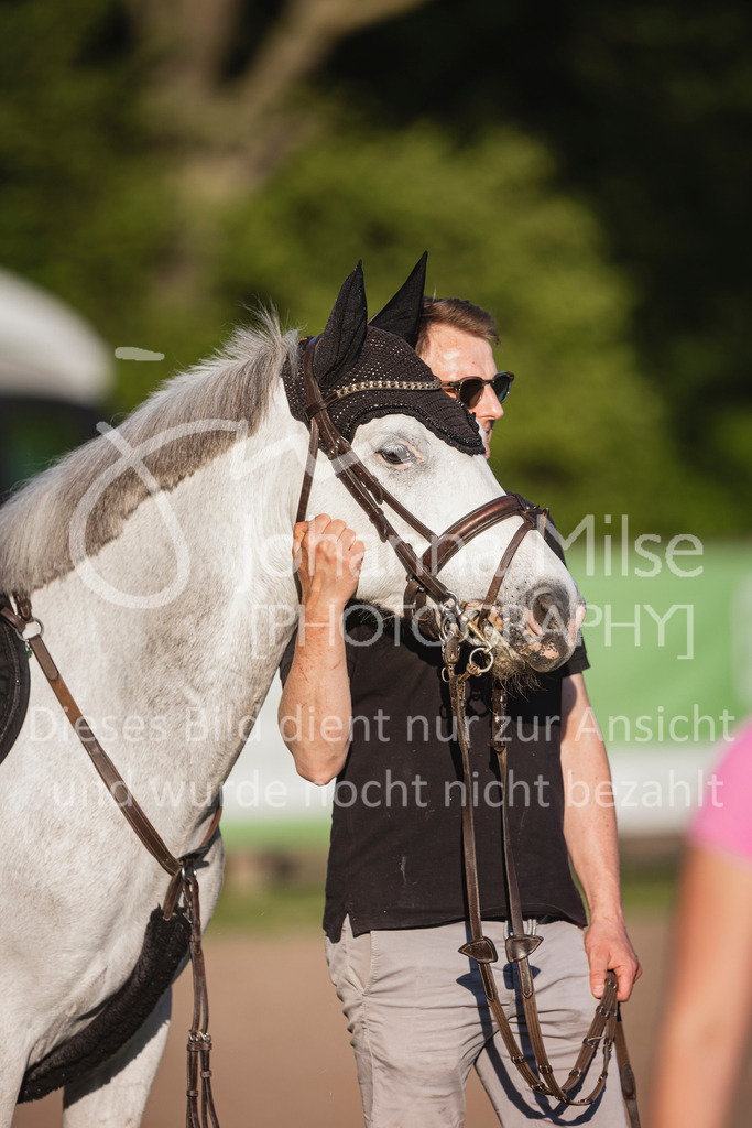 250501_MünsterHandorf_PonyTrophy-365 | Deine schönsten Turniermomente als professionelle Fotos! Entdecke hochwertige Pferdesport-Fotografie im Online-Shop. Jetzt Fotos finden & bestellen!