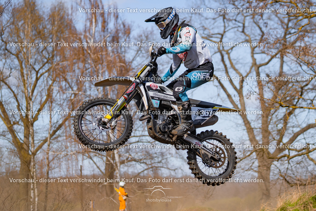 20260406_MSCHänchen-9861 | Sportfotografin aus Berlin-Brandenburg mit Fokus auf Motocross. Ich halte deine sportliche Leistung und echte Emotionen auf und neben der Strecke professionell fest. Entdecke die Fotos von deinem Rennen und bestelle sie direkt hier im Shop.