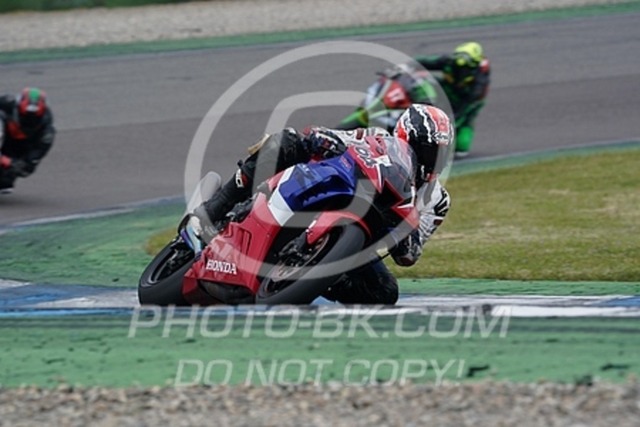 2023_05_01_PBK_29438 | Sportfotografie; SlowMotion; Video; Rennstrecke; Hafeneger; Speer; Racing; RSE; BMW; CBO; Trackday; Motorsportarena; Hockenheimring; Brno; Most; Barcelona; Valencia