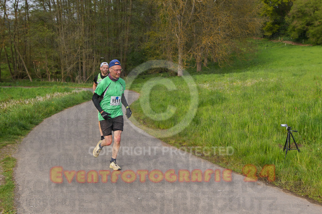 220501_0943_EV8_9563 | Sportfotografie im Rhein-Sieg Kreis, Köln, Bonn, NRW, Rheinland Pfalz, Hessen, etc. Unser Tätigkeitsfeld umfasst den Laufsport vom Volkslauf über den Marathon, Duathlon, Triathon bis zum Ultralauf wie Kölnpfad Ultra oder Schindertrail.