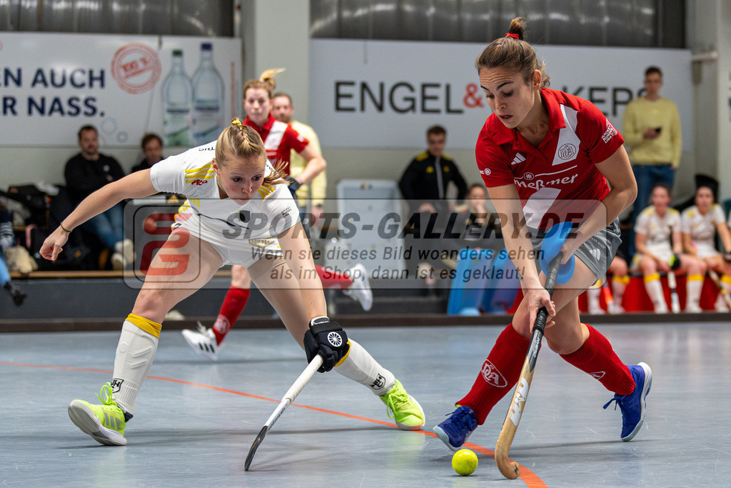 SM_2024-12-20-D85_-562 | 1.Bundesliga Hallenhockey  (W) DCADA - HTHC / 6:5 (3:3)