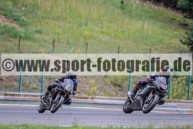 spof0086 | Professionelle Fotos von Sportveranstaltungen, aber auch Hochzeiten und anderen Events. - Realisiert mit Pictrs.com
