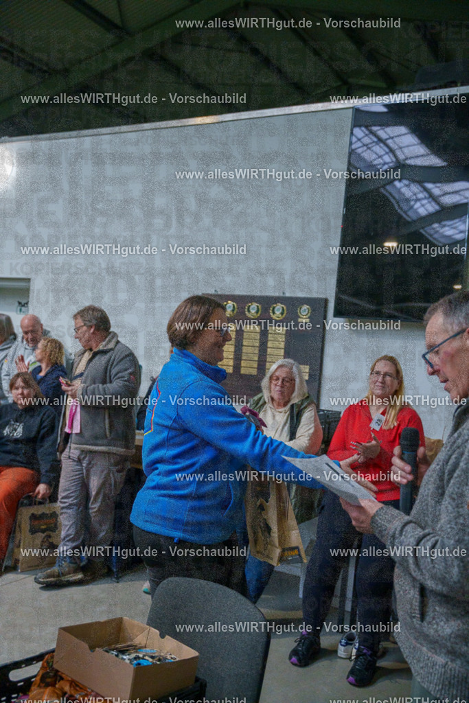 7R506617 | Professionelle Tierfotografie in Mönchengladbach von Daniel Wirth (allesWIRTHgut). Liebevolle & natürliche Bilder von Hunden & Katzen für unvergessliche Erinnerungen.