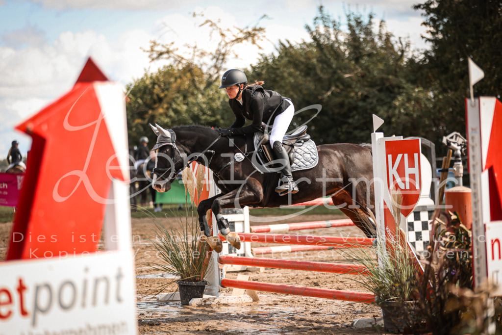 05.SaSpE00262 | Leoni Ertmer Photography - Realisiert mit Pictrs.com