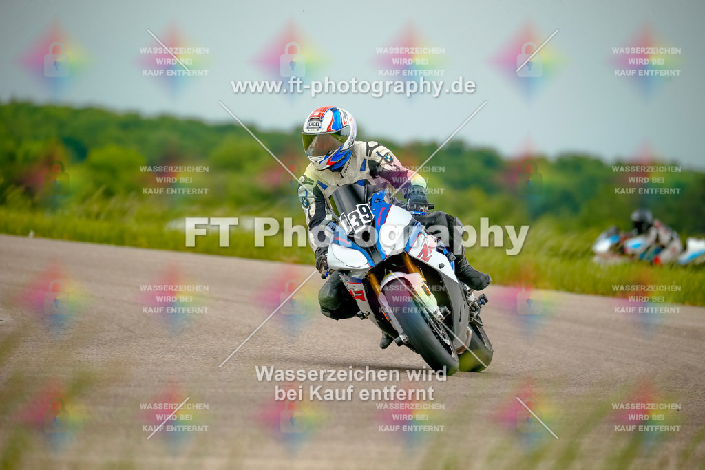 _MOT1926 | Hier findet Ihr Bilder von Touristenfahrten auf der Nürburgring Nordschleife oder von anderen Veranstaltungen die ich besucht habe. Viel Spass beim Durch Schauen 