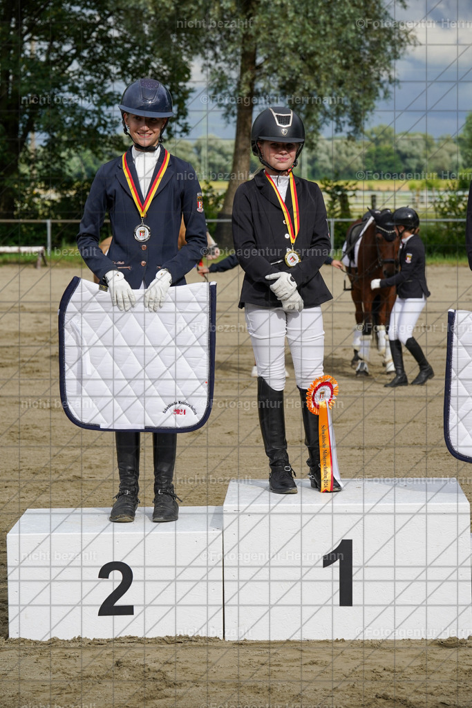 20240630-FAH02547 | Turnierbilder Schwabmünchen, Dressurbilder, Springreitturnier, Reitsportbilder, Turnierfotografen Bayern, Turnierfotograf