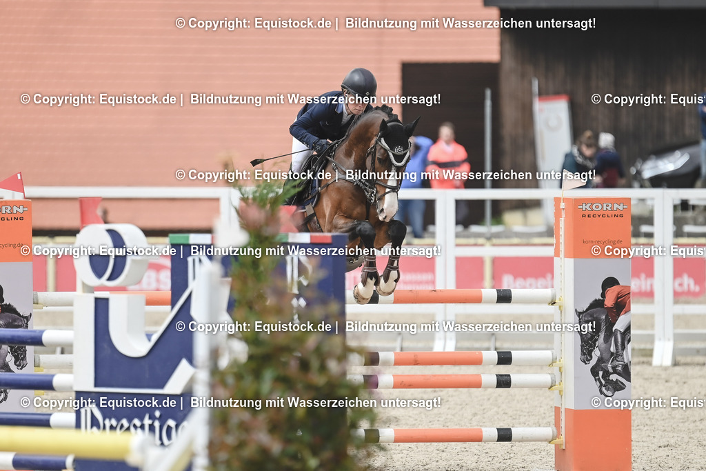 20230514_CCI4_Springen_0016 | equistock