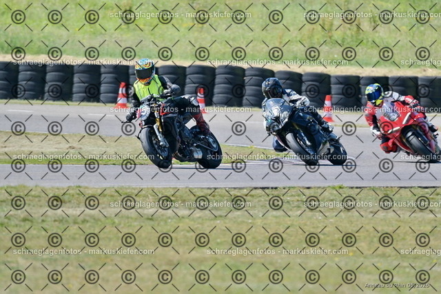 26BT01-0596 | 075 - Realisiert mit Pictrs.com