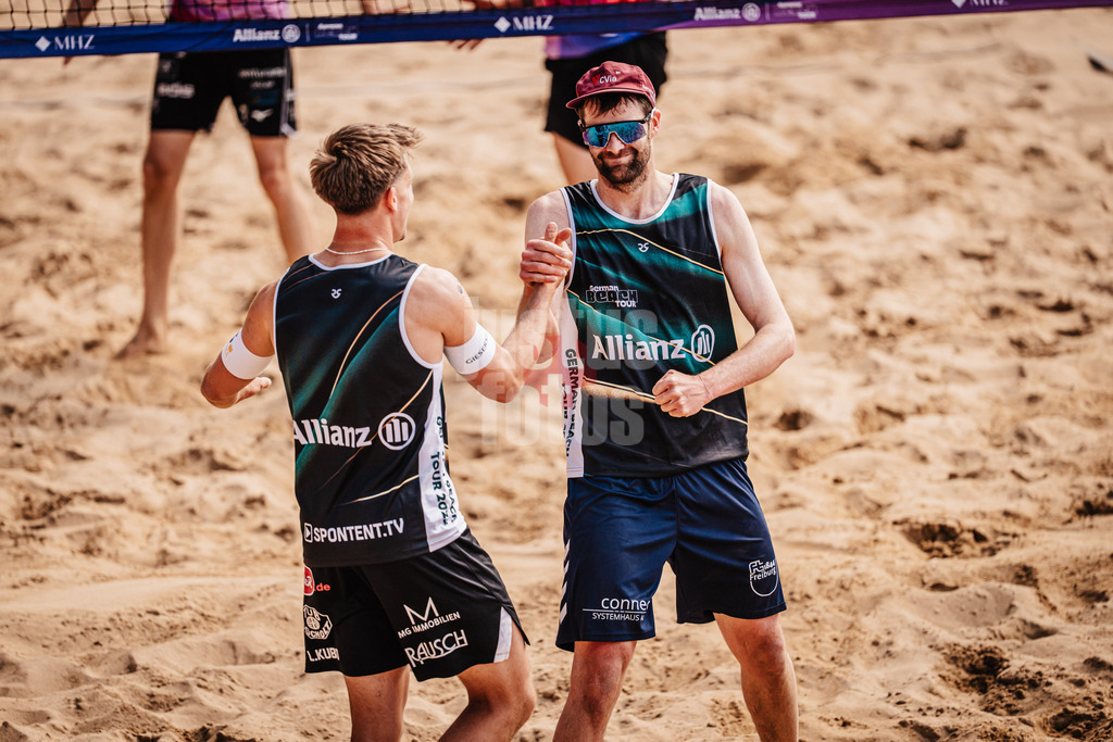 Beachvolleyball | Männer | Allianz German Beach Tour 2025 | Tourstop Düsseldorf | 08.05.2025 | v.l. Luis Kubo und Manuel Harms