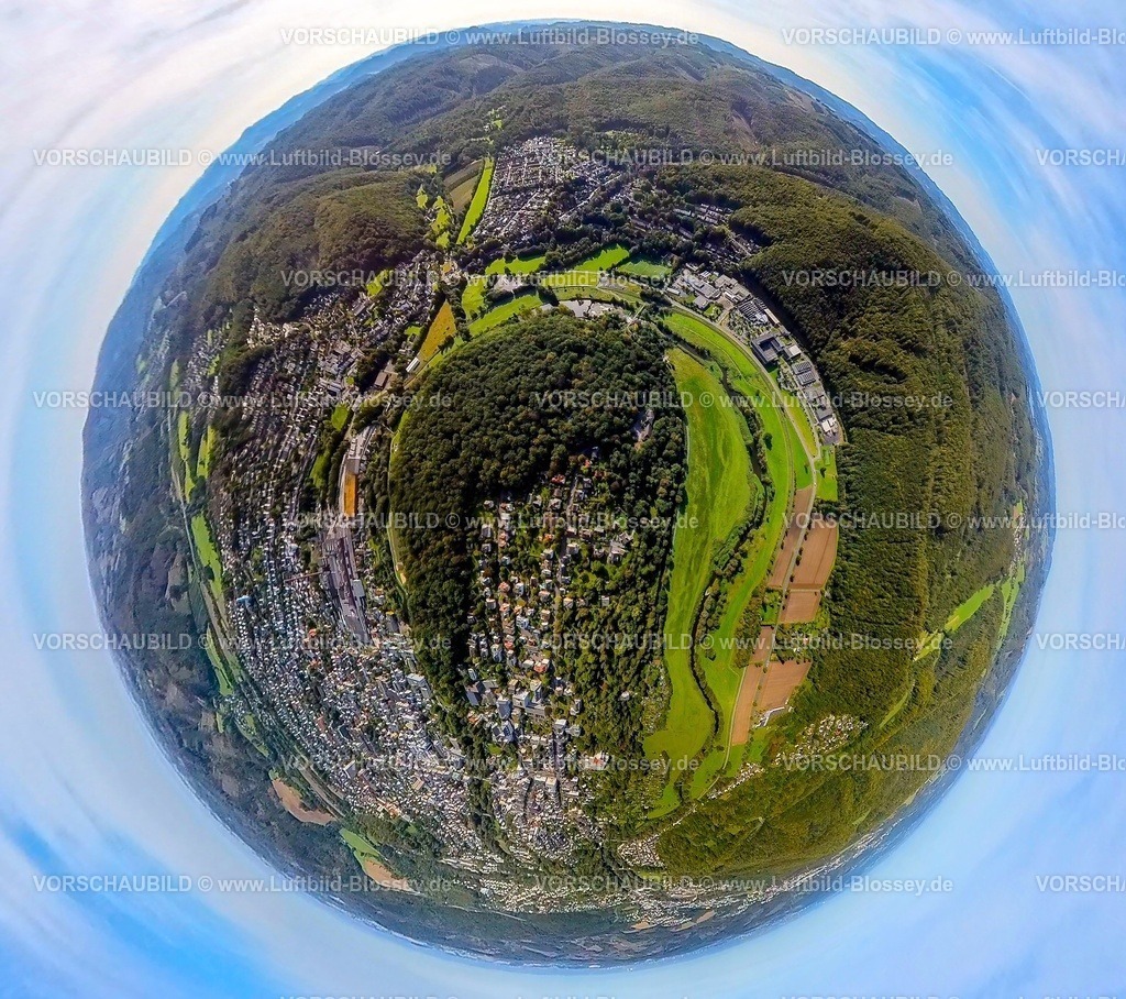 Arnsberg230990215ArnbergRuhrbogen | Luftbild, Fluss Ruhr Ruhrbogen und Waldgebiet Eichholz, Ruhraue, Erdkugel, Fisheye Aufnahme, Fischaugen Aufnahme, 360 Grad Aufnahme, tiny world, , Arnsberg, Sauerland, Nordrhein-Westfalen, Deutschland