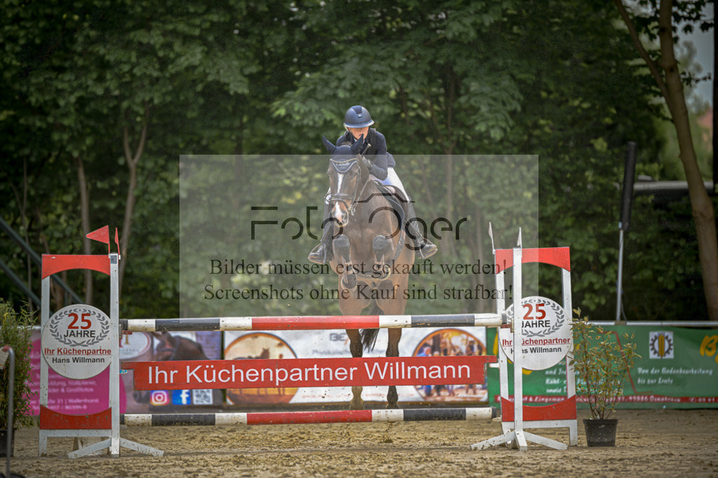 20240505-DOS_8534 | Entdecke hochwertige Reitturnierfotos von Foto Oger. Professionell, emotional und authentisch – jetzt Lieblingsmomente im Shop bestellen.Deutschlandweite Turnierfotografie. - Realisiert mit Pictrs.com