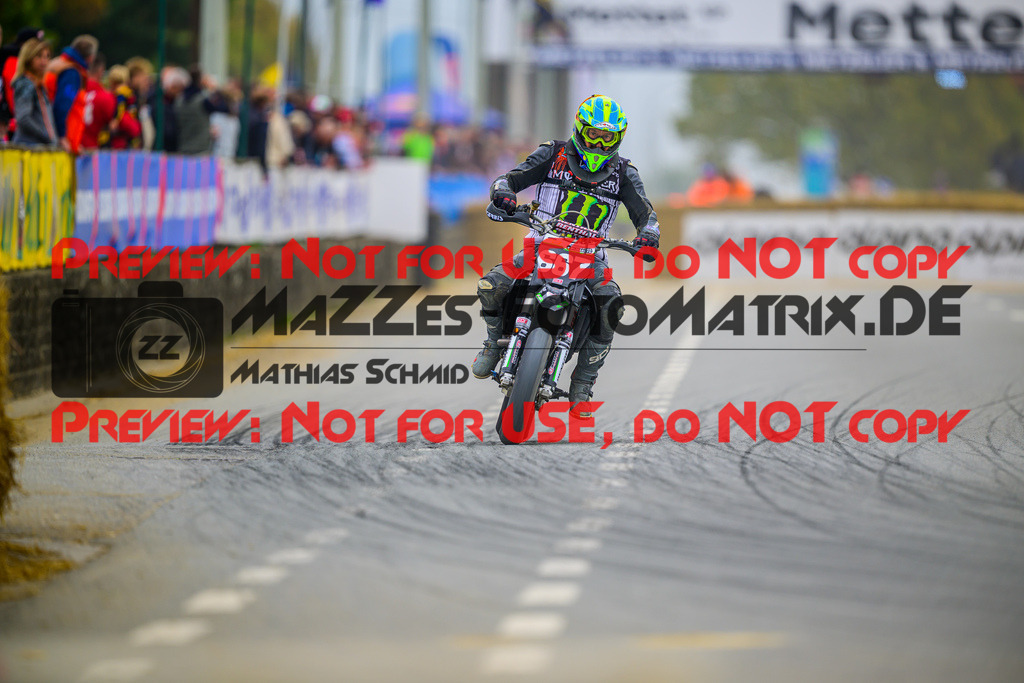 MaZZes_Fotomatrix_20251011_6007705_5867 | SENIOR