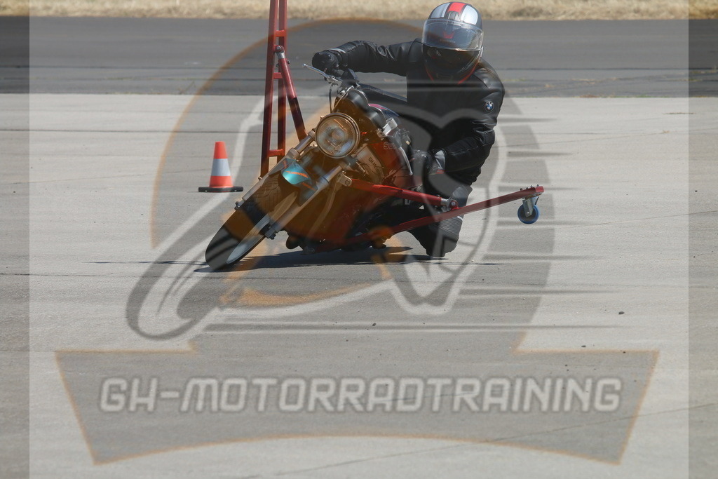 IMG_3151 | gh-motorradtraining-foto.de - Realisiert mit Pictrs.com