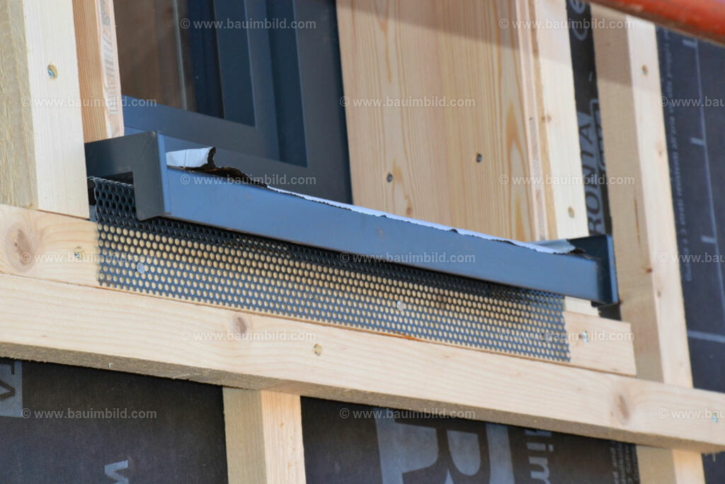 bib-lg14-fenster-0081 | Nach LV-Leistungsgruppen sortierte Detailfotos über den Bau eines Hauses. Alle Hausbau-Bilder direkt vom Urheber und Autor der Website Haus-Selber-Bauen.com
