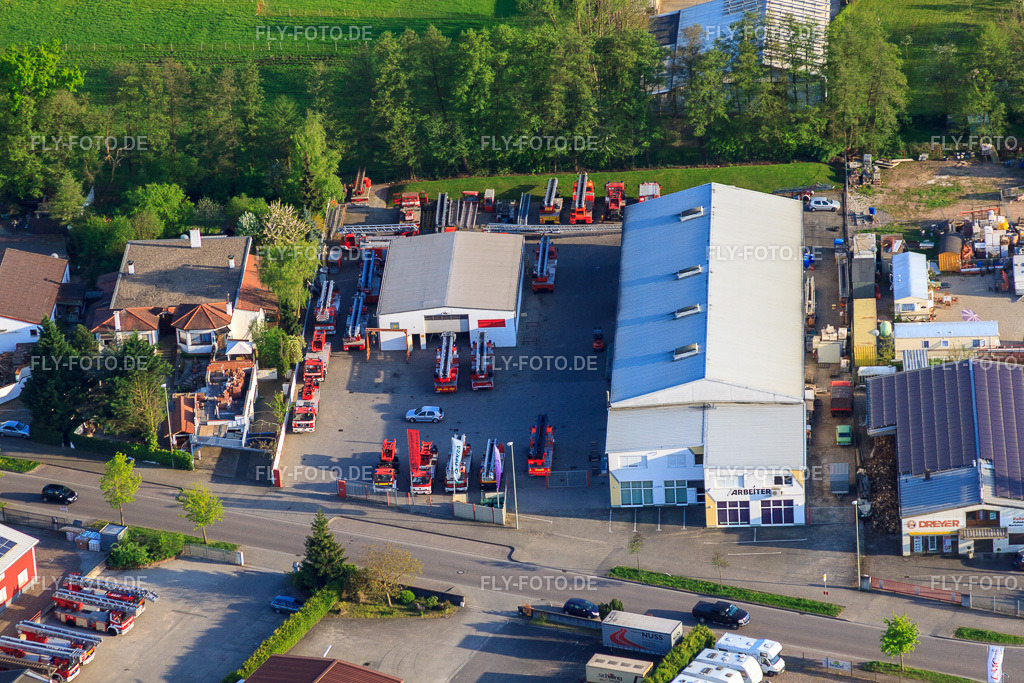 Drehleiter-Werkstatt Beitel und Stier GmbH | Luftbild: Drehleiter-Werkstatt Beitel und Stier GmbH im Ortsteil Minderslachen in Kandel im Bundesland Rheinland-Pfalz in Deutschland. Foto: IMG_64280.jpg vom 11.04.2014 durch Werner Riehm/FLY-FOTO.de - Realisiert mit Pictrs.com