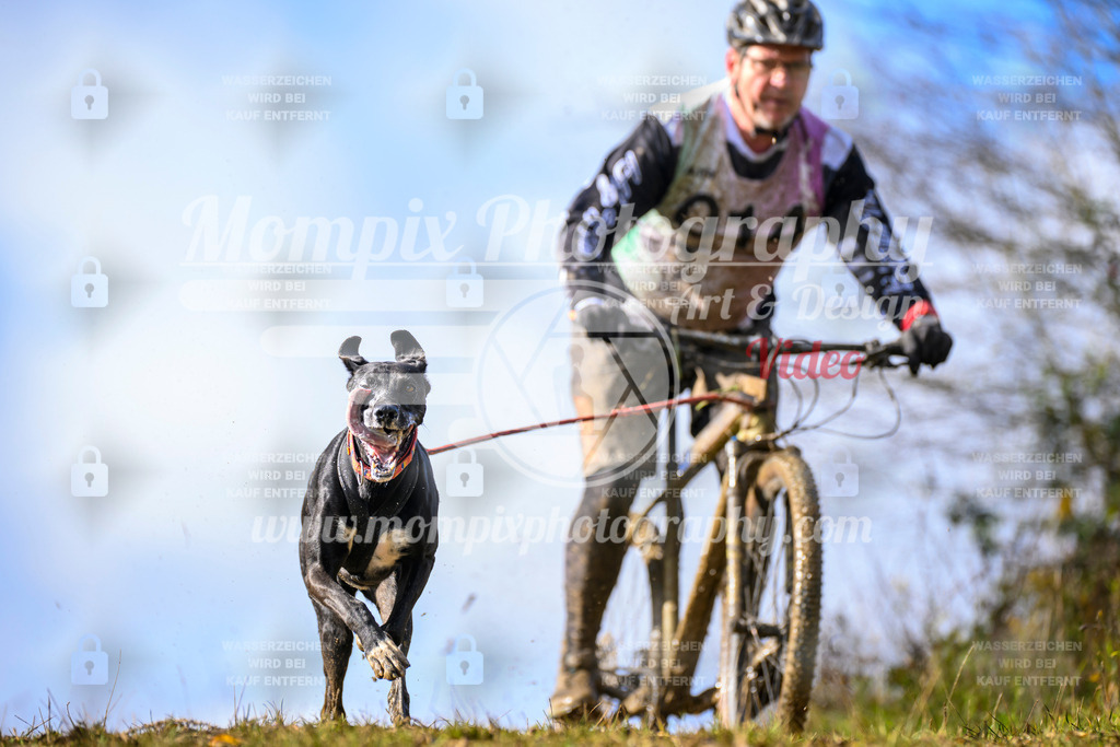 MompixPhotography_2OATB_SO_Bike-18 | PayLife