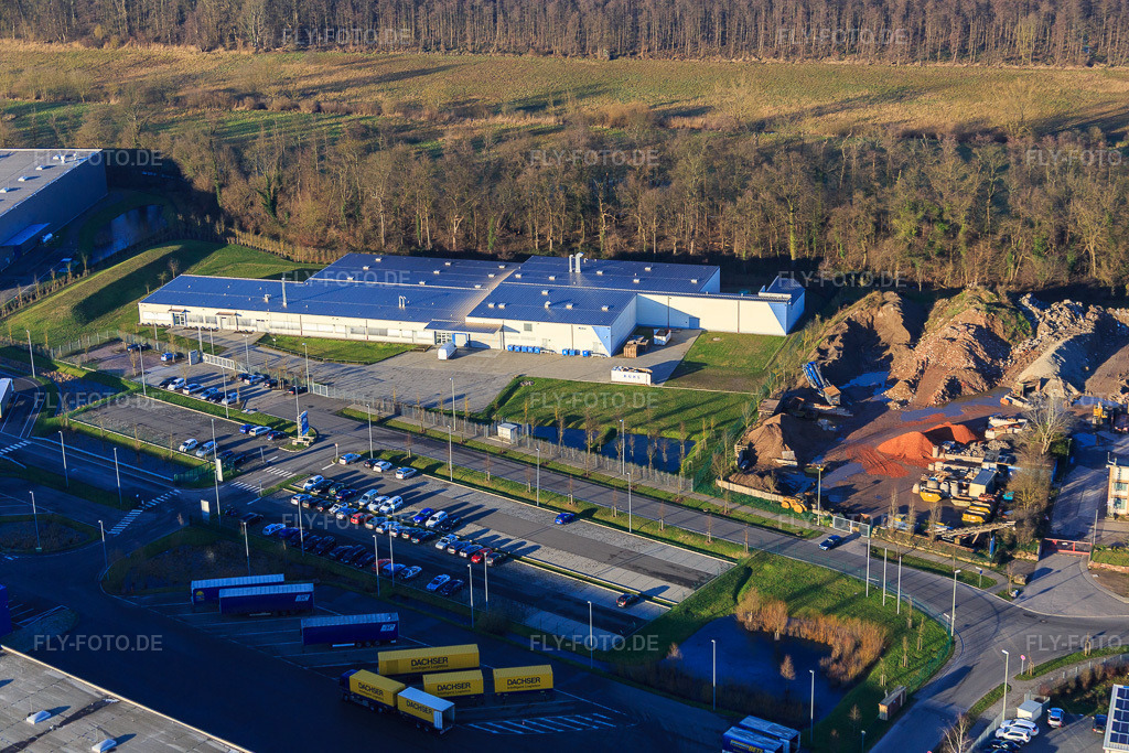 Luftbild: Gewerbegebiet Horst, Alfa Aesar GmbH im Ortsteil Minderslachen in Kandel im Bundesland Rheinland-Pfalz in Deutschland. Foto: IMG_076517.jpg vom 05.01.2015 durch Werner Riehm/FLY-FOTO.de