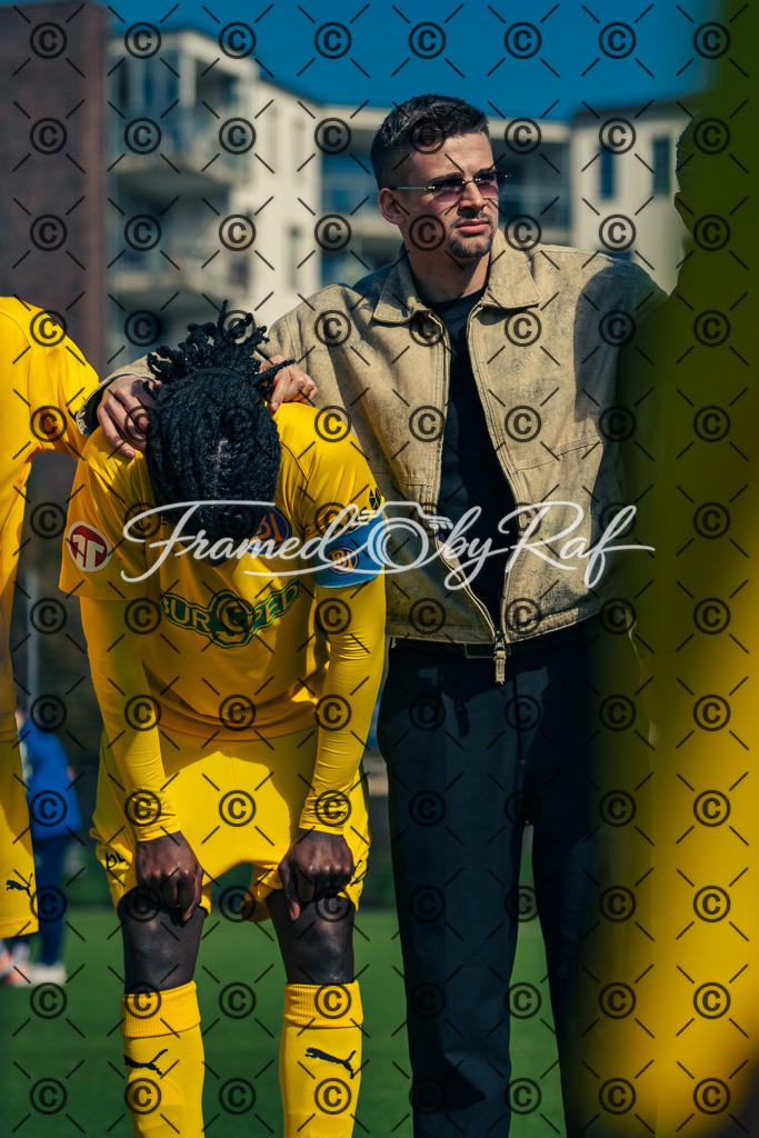 DSC03748 | Professioneller Online-Store für hochwertige Fotografie: Entdecke einzigartige Bilder aus Street, Events und Lifestyle. Sichere dir exklusive Prints und digitale Downloads in bester Qualität für dein Zuhause oder Projekte. - Realisiert mit Pictrs.com