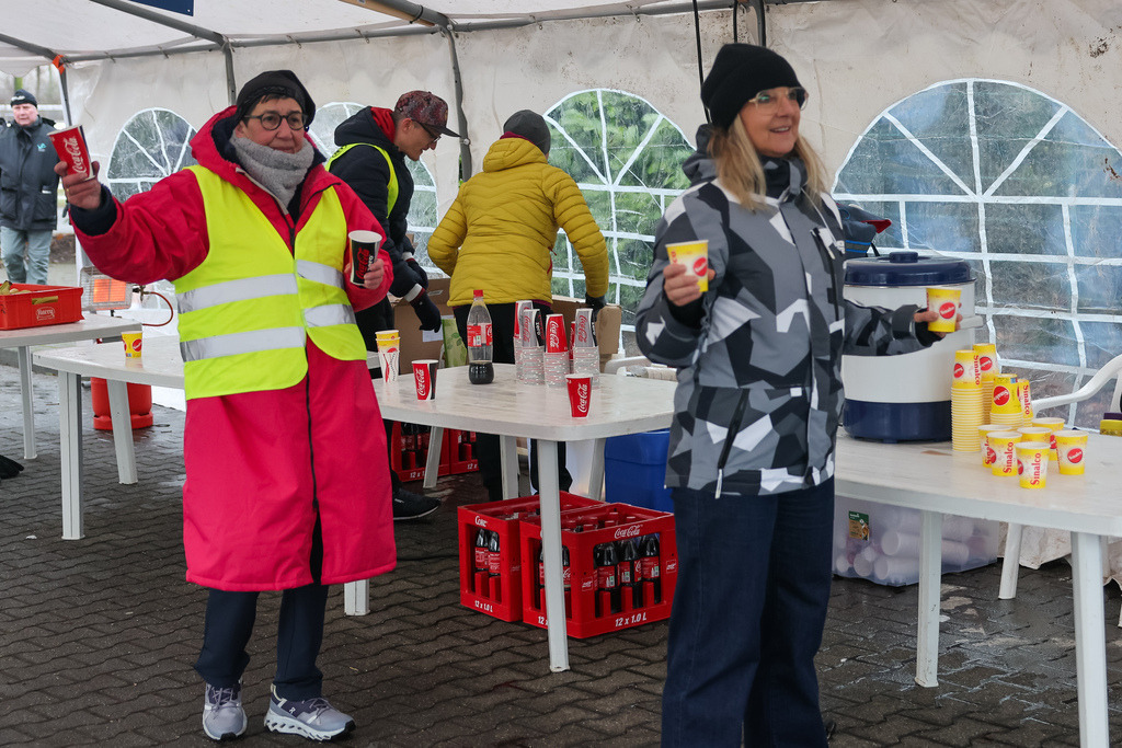 top-top.de-20260104-187 | Foto, Video, Fotografie, Videografie, Fotobox, DJ, Discjockey, Musik, Musikbox, Veranstaltung, Photobooth, Amazon, Ebay, Buchtipp, Bestseller, Autor, Verlag, Buch, Wesel, Hamminkeln, NRW, Dinslaken, Rees, Drohne, Hochzeit, Party, Fotobox, Wesel, Fotograf