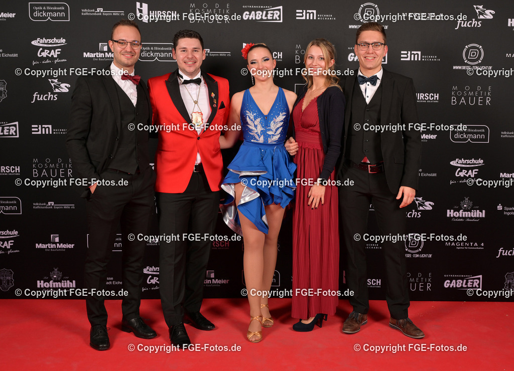 20240113-fge-fotos-0208 | Eröffnungsball der FGE am 13.01.2024 im Alten Stadttheater in Eichstätt. - Realisiert mit Pictrs.com