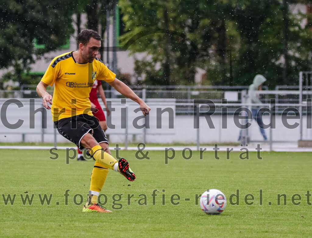 2023-07-29_068_FC_Finsing_gegen_SC_Kirchasch | Finsing, Deutschland, 29.07.2023:
Fußball, Kreisliga 2023 / 2024, 1. Spieltag, FC Finsing gegen SC Kirchasch, Endergebnis: 0:2

Stefan Hackl (SC Kirchasch, #11)

Foto: Christian Riedel / fotografie-riedel.net