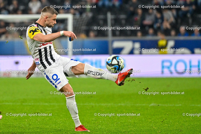 AUT, Admiral Bundesliga, LASK Linz vs FC Red Bull Salzburg | 12.04.2024, Raiffeisen Arena Linz, AUT, Admiral Bundesliga, LASK Linz vs FC Red Bull Salzburg, im Bild Valon Berisha (Lask)


// Admiral Bundesliga Match between LASK Linz and FC Red Bull Salzburg in Linz, Austria on 2024/04/12

