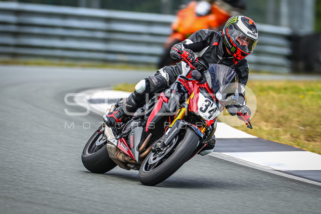 0034-260605BB-020_34 | Deine Full-Service-Agentur für ✔️Videoproduktionen und ✔️Motorsportfotografie Jetzt Angebot anfragen!
