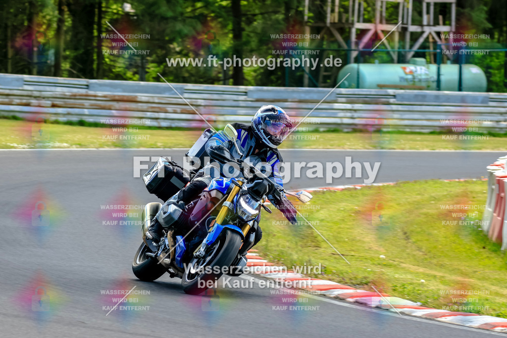 _OTO2372 | Hier findet Ihr Bilder von Touristenfahrten auf der Nürburgring Nordschleife oder von anderen Veranstaltungen die ich besucht habe. Viel Spass beim Durch Schauen 