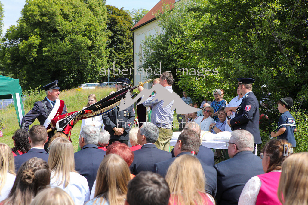 OE7A0362 | Segnung und Übergabe neuer Fahnenbänder