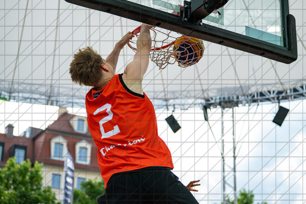DIE FINALS 2025 | Dt. Meisterschaft 3x3   | 1/2 Finale Männer / Skyliners (orange) vs. Der Stamm (black) //  02.08.25: DIE FINALS 2025 | Dt. Meisterschaft 3x3   / Dresden / Deutschland  //   CREDIT:www.bullenfotos.de, Martin König, Hörner Weg 40, D-49078 Osnabrück, +4917663732967 // Nutzung und Weitergabe nur zu den vereinbarten Zwecken. Presseanfragen an Ersteller. Alle Rechte beim Ersteller. Honorierung nach MFM. - Realisiert mit Pictrs.com