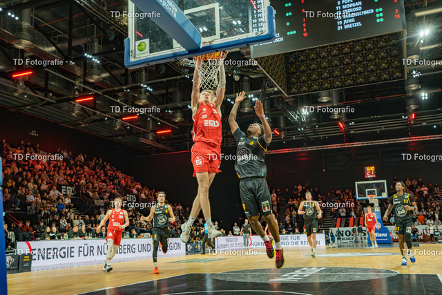 nbg_falcons-03992 | Fotogalerie von Thomas Dettweiler mit Eventbildern und lizenzfreien Fotos. Perfekt als Wandbild, für Büro, Website oder private Nutzung. - Realisiert mit Pictrs.com