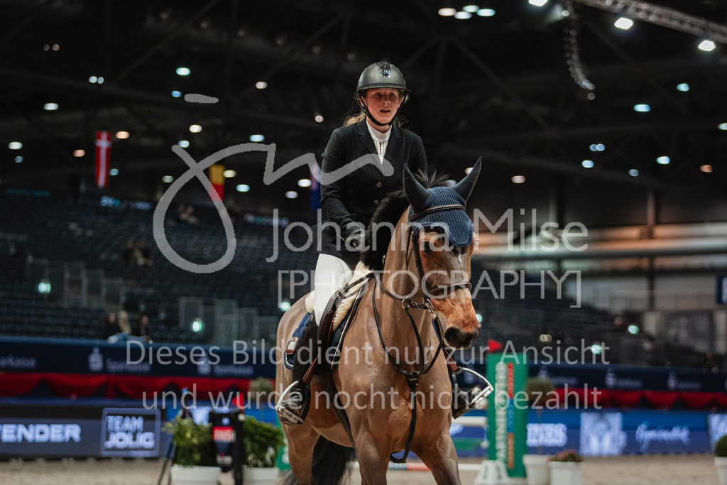 240120_Leipzig_AmateurSmall-171 | Deine schönsten Turniermomente als professionelle Fotos! Entdecke hochwertige Pferdesport-Fotografie im Online-Shop. Jetzt Fotos finden & bestellen!