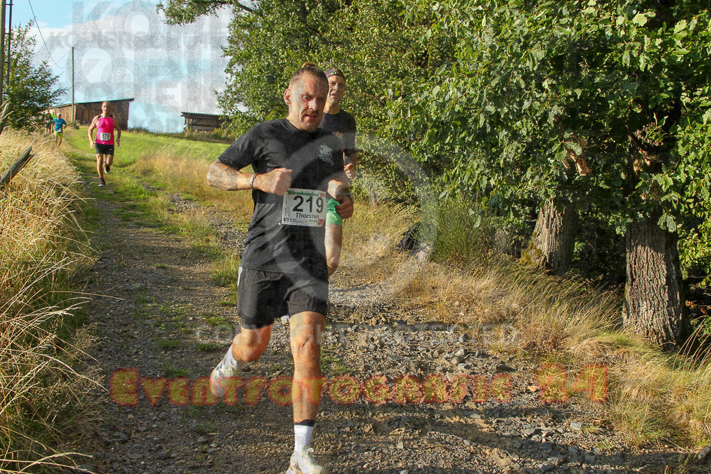 250801_1909_EV4_8175 | Sportfotografie im Rhein-Sieg Kreis, Köln, Bonn, NRW, Rheinland Pfalz, Hessen, etc. Unser Tätigkeitsfeld umfasst den Laufsport vom Volkslauf über den Marathon, Duathlon, Triathon bis zum Ultralauf wie Kölnpfad Ultra oder Schindertrail.