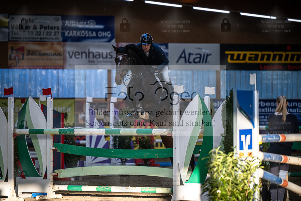 DOS_3803 | Entdecke hochwertige Reitturnierfotos von Foto Oger. Professionell, emotional und authentisch – jetzt Lieblingsmomente im Shop bestellen. - Realisiert mit Pictrs.com