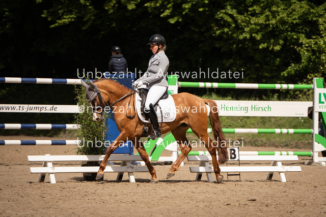 Bad_Meinberg_03890 | saradresslerfotografie - Realisiert mit Pictrs.com
