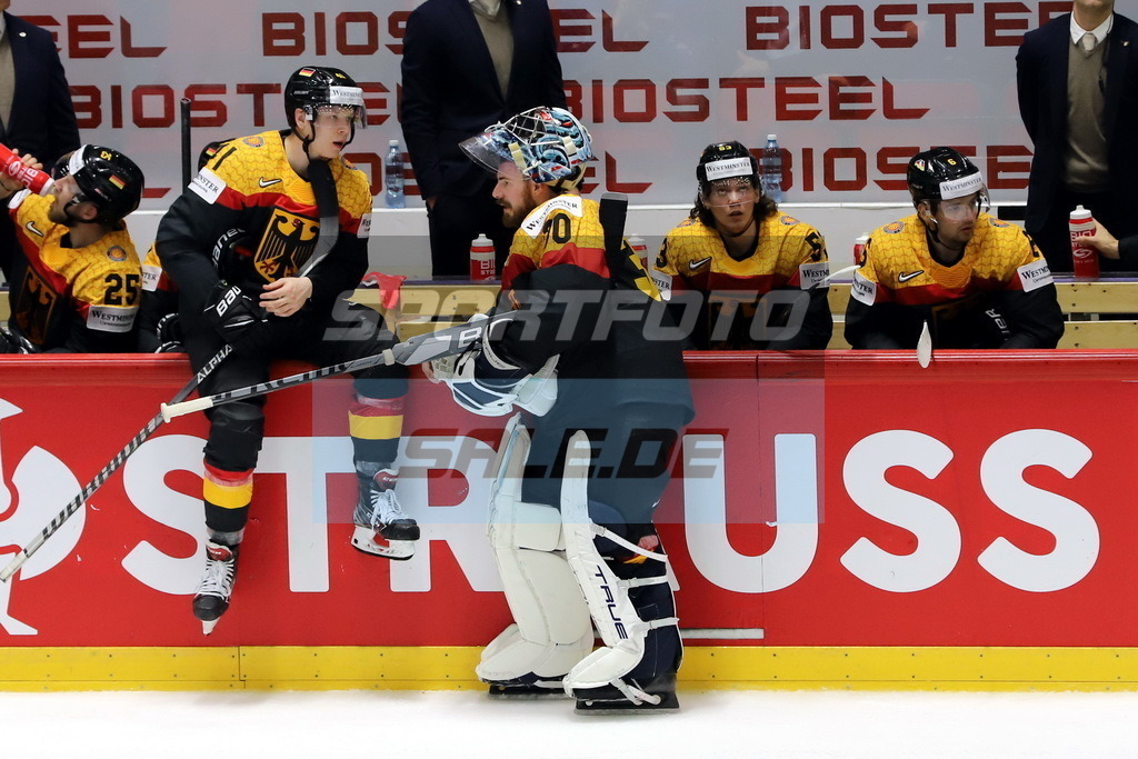 Philipp Grubauer - GER | Philipp Grubauer - GER - Realisiert mit Pictrs.com